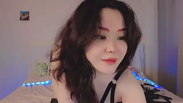 tsunade chan online show from June 26, 4:06 am