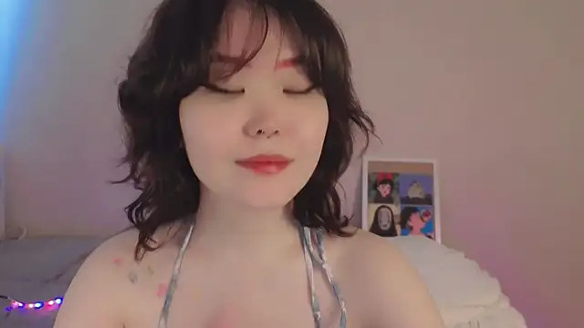 tsunade chan online show from July 11, 4:15 am
