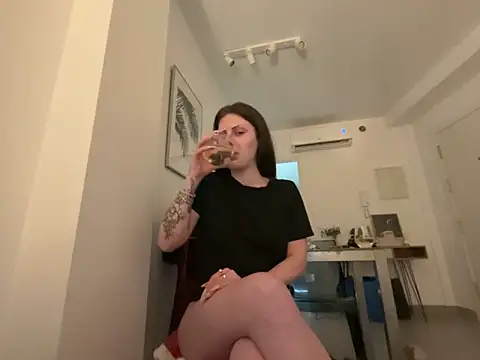 sash87350 online show from March 1, 11:18 pm