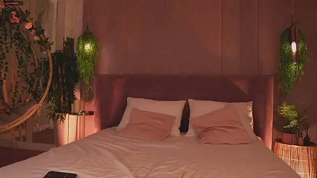 AdoraCortes online show from November 20, 5:12 pm