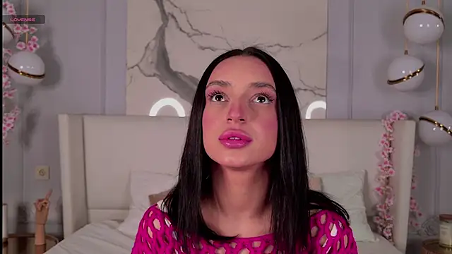 AdoraCortes online show from November 22, 5:06 am