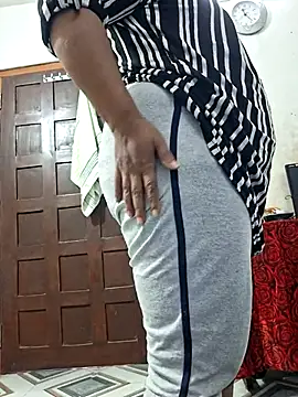 SIMIHOT online show from January 8, 9:22 am