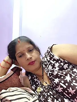 Sonalihot  online show from April 4, 11:40 am