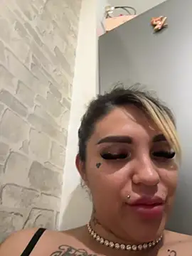 Princess-Jasmine07 online show from June 14, 5:26 pm
