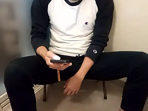 Snapshot of nori1981_oosaka chatting on March 16, 10:19 am nori1981 oosaka online show from March 16, 10:19 am