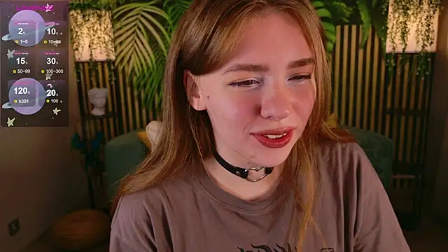 Moon  Bunny online show from September 18, 3:25 pm