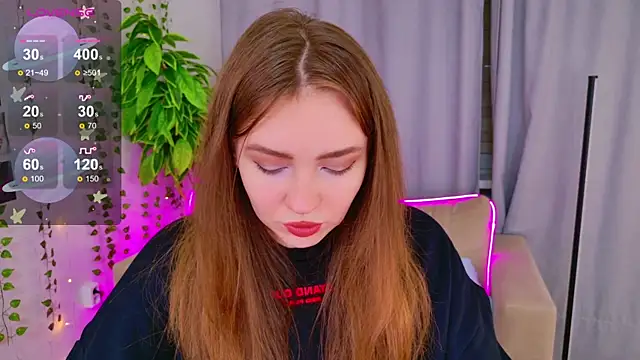 Moon  Bunny online show from October 16, 3:24 pm