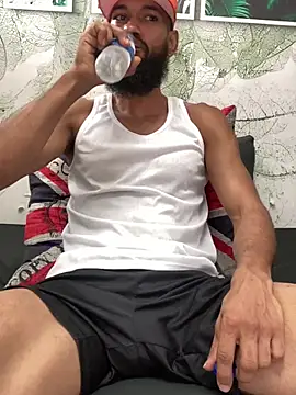 Damian Shakur online show from May 5, 1:41 pm