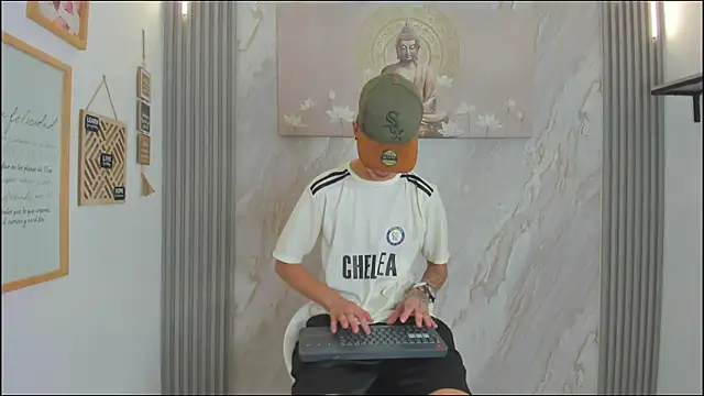 TWINKS BOYS1 online show from December 20, 7:21 pm