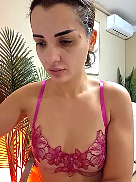 NaughtyChloe online show from September 13, 5:18 am