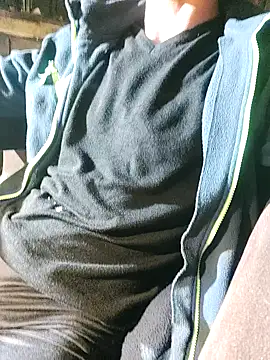 Snapshot of Czarnoksieznik chatting on September 25, 7:39 pm Czarnoksieznik online show from September 25, 7:39 pm