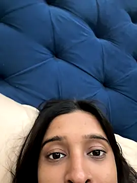 desitease online show from October 21, 9:15 pm