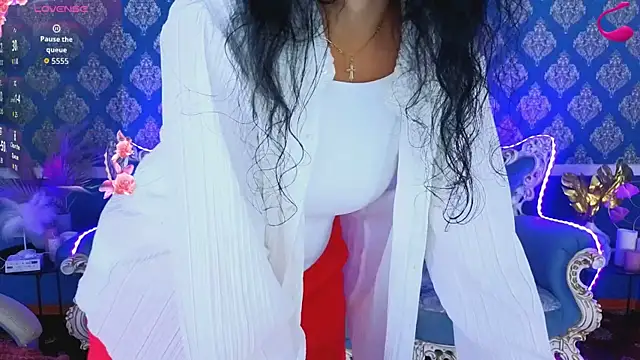 Snapshot of MissRossi chatting on July 10, 6:54 pm MissRossi online show from July 10, 6:54 pm