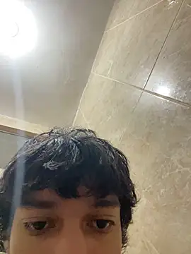 javi fer online show from December 17, 12:05 am