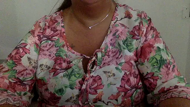LaReginaNera online show from July 21, 7:43 am