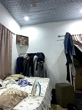 Snapshot of madakraah1 chatting on September 18, 5:09 am madakraah1 online show from September 18, 5:09 am