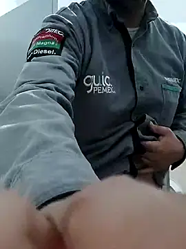 Diiegox69 online show from March 19, 7:23 am