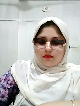Nusrat-N online show from July 12, 3:47 pm