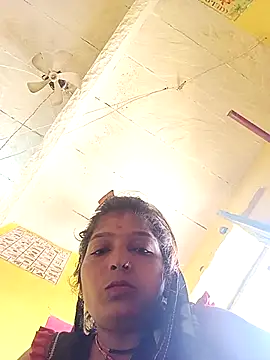 Snapshot of Samiya-143 chatting on November 1, 9:55 am Samiya-143 online show from November 1, 9:55 am