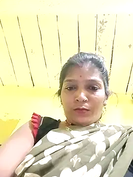 Snapshot of Samiya-143 chatting on November 4, 10:25 am Samiya-143 online show from November 4, 10:25 am