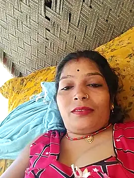 Snapshot of Samiya-143 chatting on November 8, 7:52 am Samiya-143 online show from November 8, 7:52 am
