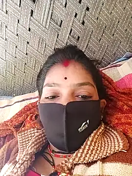 Snapshot of Samiya-143 chatting on January 6, 7:23 am Samiya-143 online show from January 6, 7:23 am