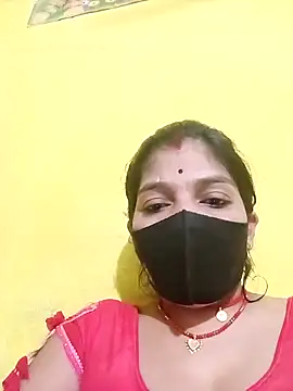 Snapshot of Samiya-143 chatting on February 9, 3:27 pm Samiya-143 online show from February 9, 3:27 pm