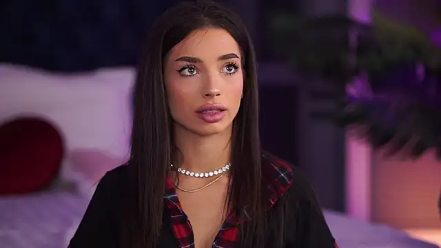 Snapshot of LalaRoze chatting on September 22, 6:54 pm LalaRoze online show from September 22, 6:54 pm