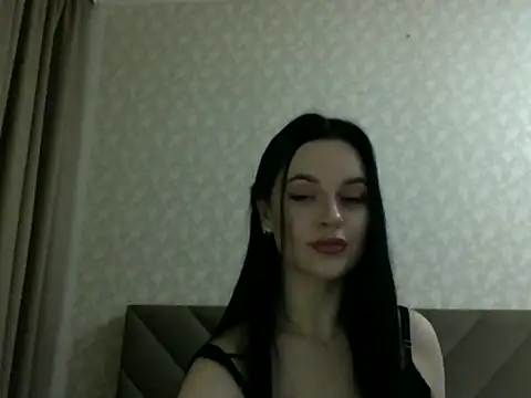 Snapshot of Lulii24 chatting on November 5, 11:27 pm Lulii24 online show from November 5, 11:27 pm
