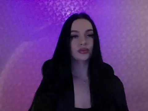 Snapshot of Lulii24 chatting on June 7, 10:46 pm Lulii24 online show from June 7, 10:46 pm