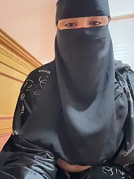 Snapshot of _Laiali_ chatting on October 4, 11:41 am Laiali online show from October 4, 11:41 am