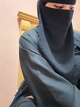  Laiali  online show from February 26, 10:31 pm