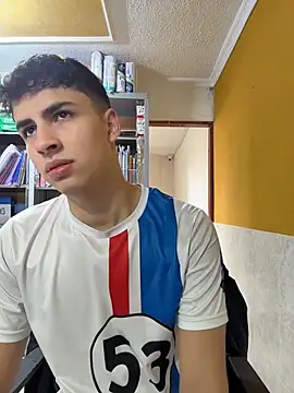 AdrianRinaldi online show from May 26, 2:02 pm