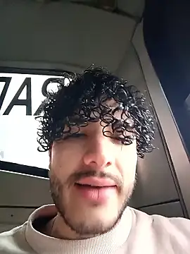 Rafael Mendezz online show from February 1, 8:51 pm