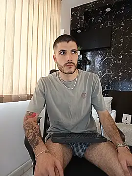 Snapshot of Rafael_Mendezz chatting on July 11, 8:11 pm Rafael Mendezz online show from July 11, 8:11 pm