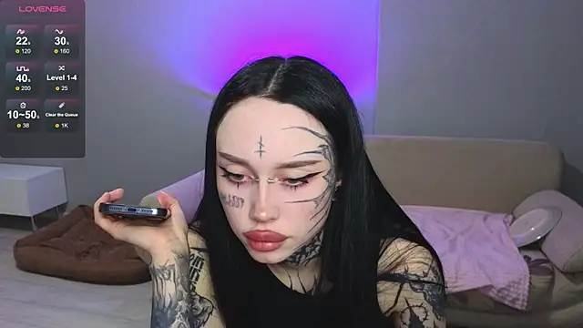 Somniyaa online show from April 19, 3:55 pm