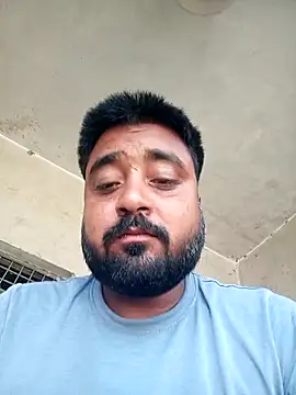 Raju fuckerr online show from May 18, 3:57 am
