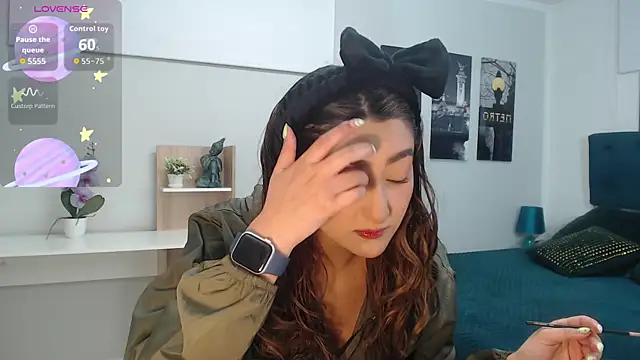 Snapshot of madame_lottie chatting on September 24, 12:30 pm madame lottie online show from September 24, 12:30 pm