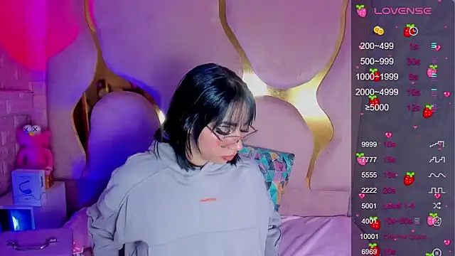 Niina Sissy online show from February 25, 4:22 am