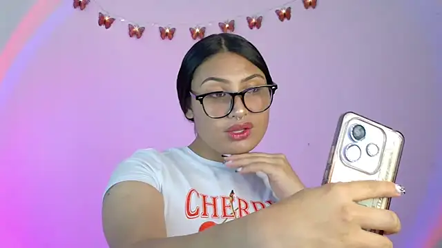 Linda andrew online show from March 30, 4:52 pm