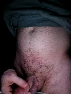 Snapshot of Lewisbbb chatting on November 29, 10:40 am Lewisbbb online show from November 29, 10:40 am