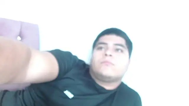 naomi campbel  online show from March 5, 8:38 pm