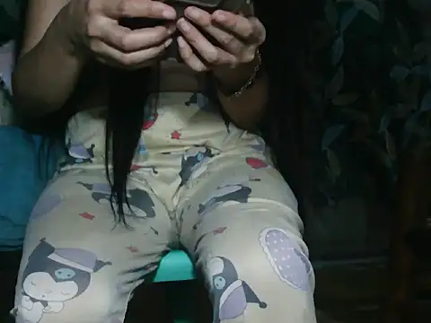 Snapshot of Sexy_Juliah chatting on January 16, 3:49 pm Sexy Juliah online show from January 16, 3:49 pm