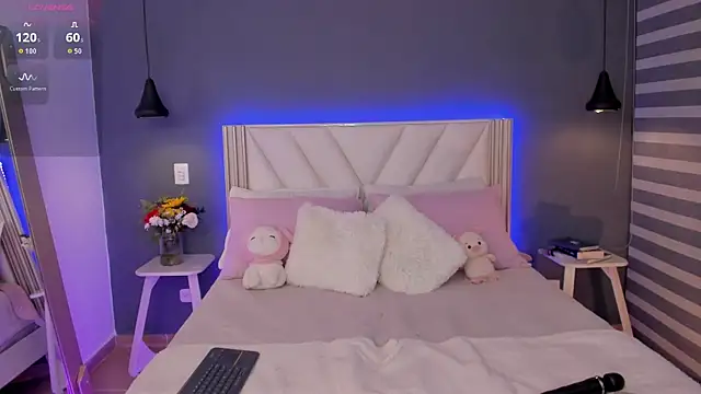 NaishaFord 1 online show from February 25, 4:11 am