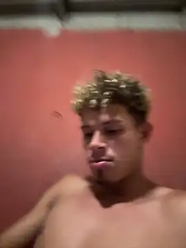 Snapshot of CHARLY-- chatting on September 13, 6:35 am CHARLY-- online show from September 13, 6:35 am