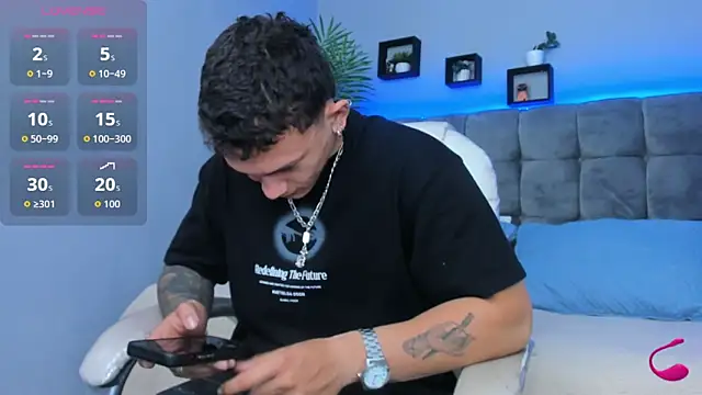 Thomas moon online show from March 7, 2:03 pm