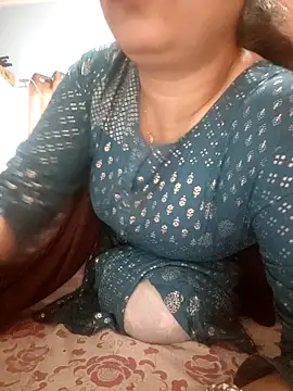 CUTE-PX online show from February 25, 5:06 am