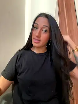 Snapshot of szabina07 chatting on November 9, 11:41 am szabina07 online show from November 9, 11:41 am