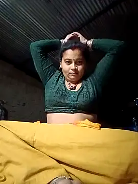 Snapshot of Hot_komal1 chatting on May 22, 9:31 pm Hot komal1 online show from May 22, 9:31 pm