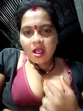 Snapshot of Hot_komal1 chatting on June 8, 7:25 pm Hot komal1 online show from June 8, 7:25 pm